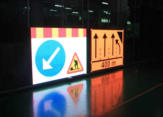 Large RGB LED Screens Shenzhen Outdoor Video 256x128mm